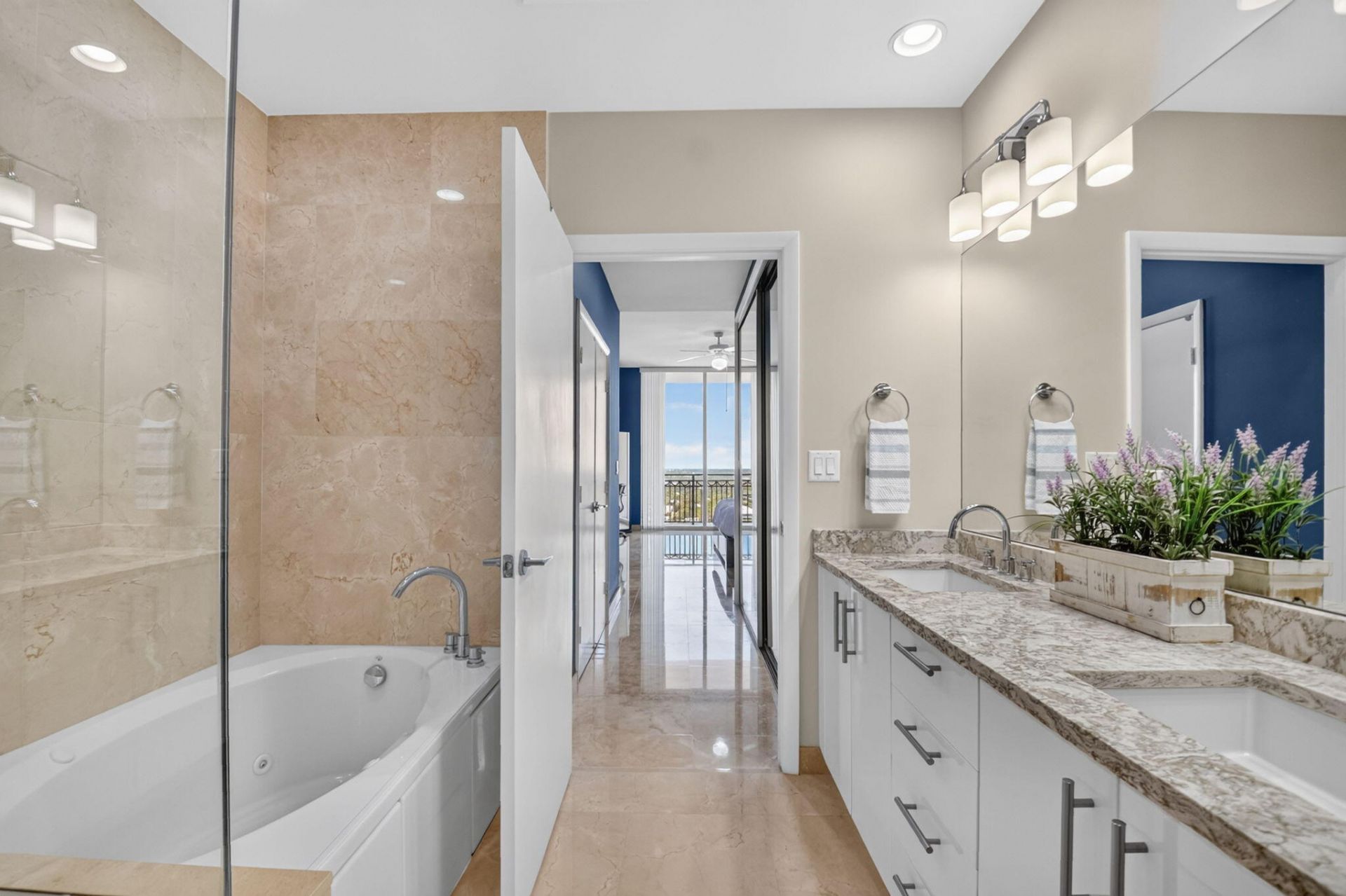 550 Okeechobee Boulevard, Unit Lph-23, West Palm Beach, FL 33401 Photo