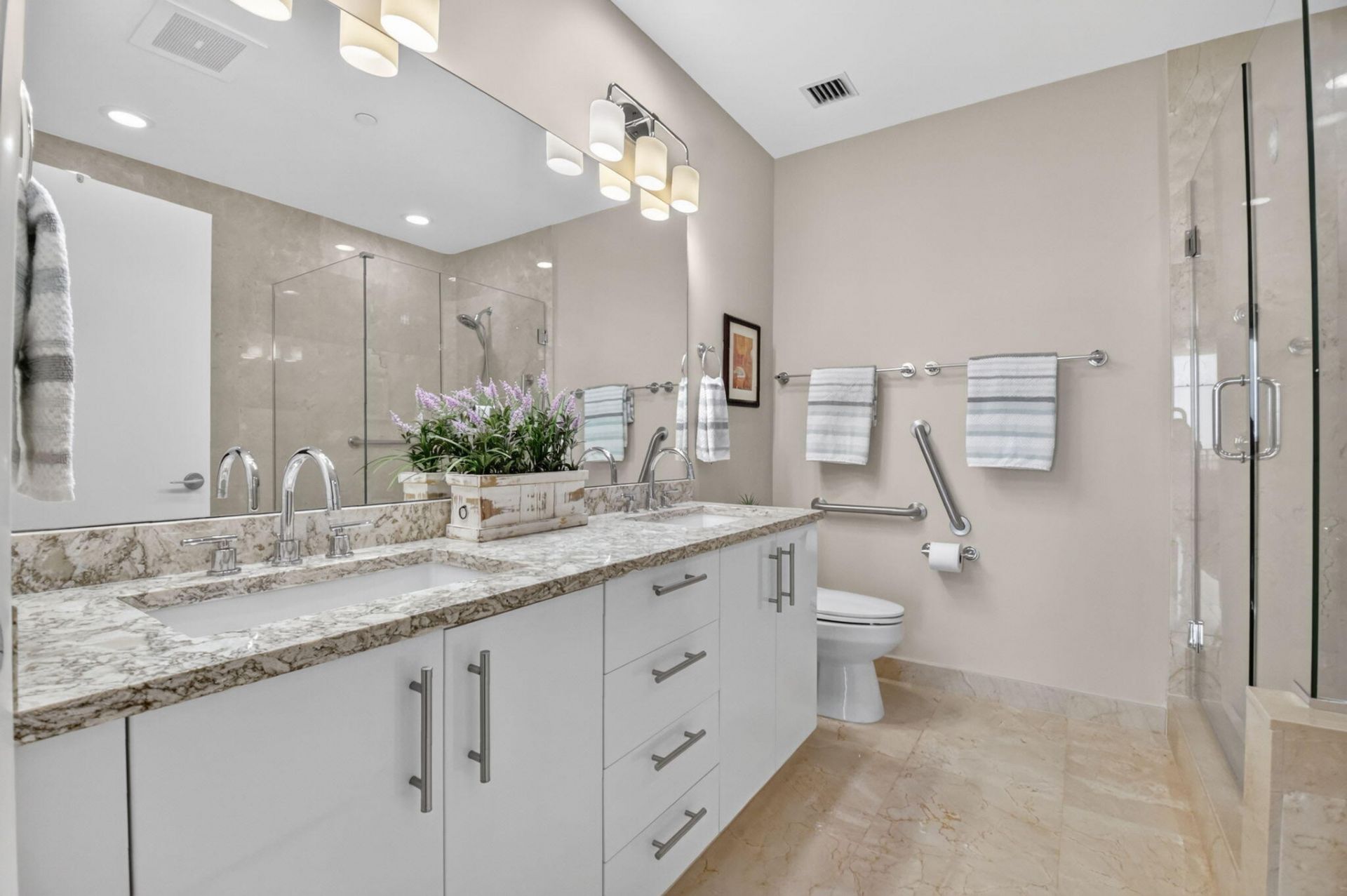 550 Okeechobee Boulevard, Unit Lph-23, West Palm Beach, FL 33401 Photo