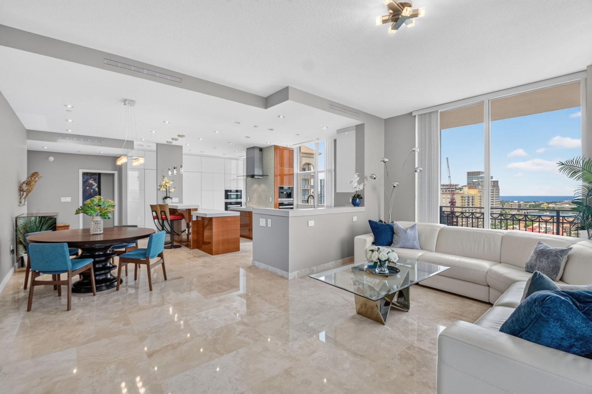 550 Okeechobee Boulevard, Unit Lph-23, West Palm Beach, FL 33401 Photo