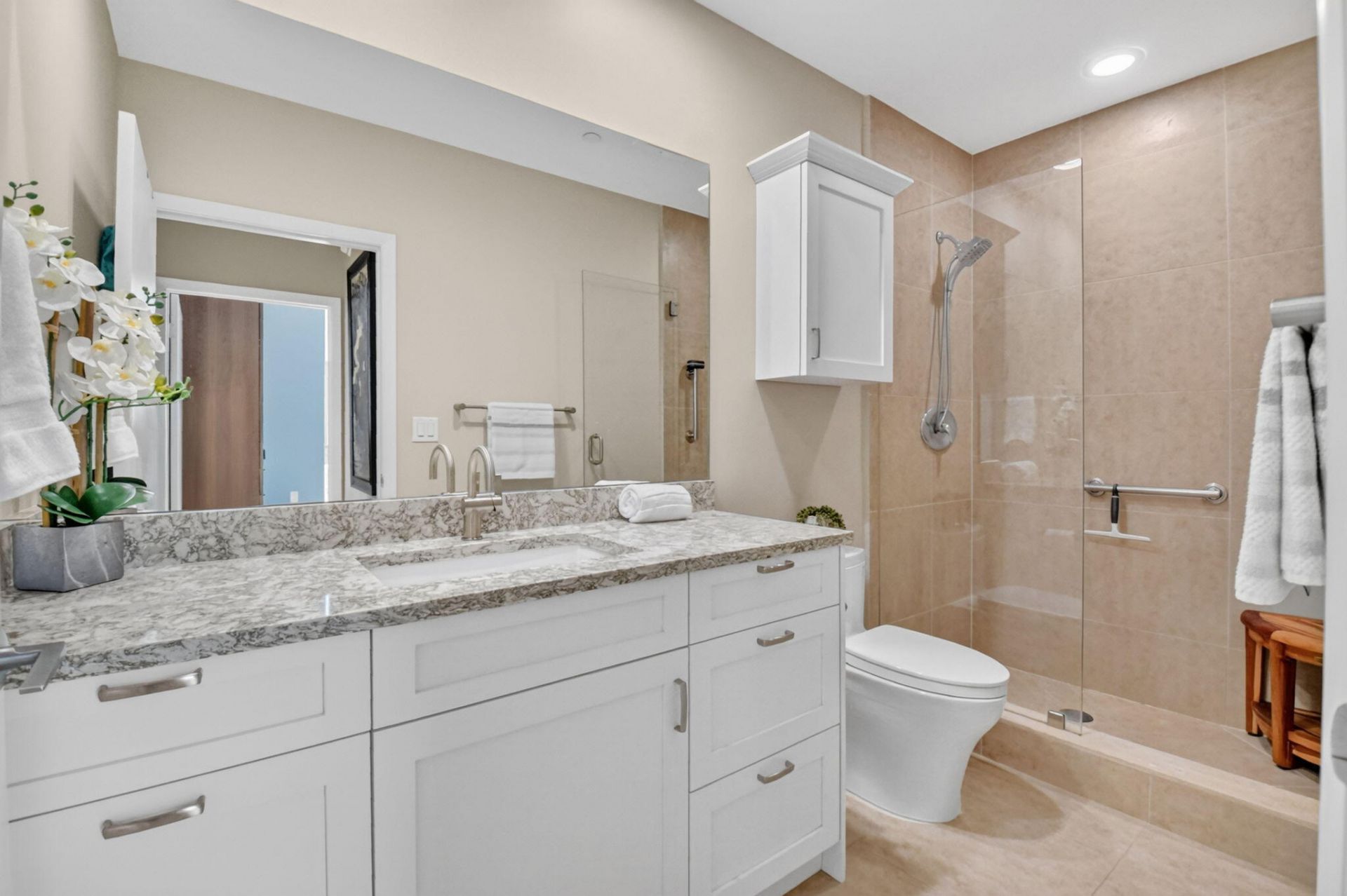 550 Okeechobee Boulevard, Unit Lph-23, West Palm Beach, FL 33401 Photo