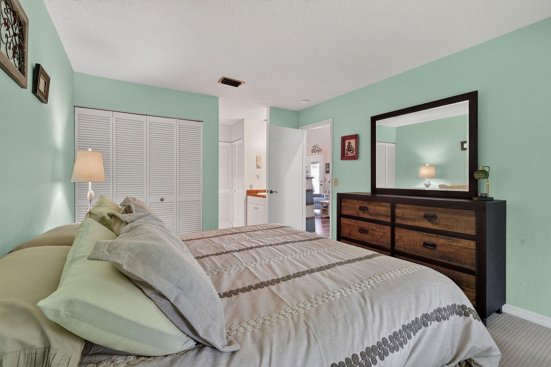 1646 SE Green Acres Circle, Unit F101, Port Saint Lucie, FL 34952 Photo