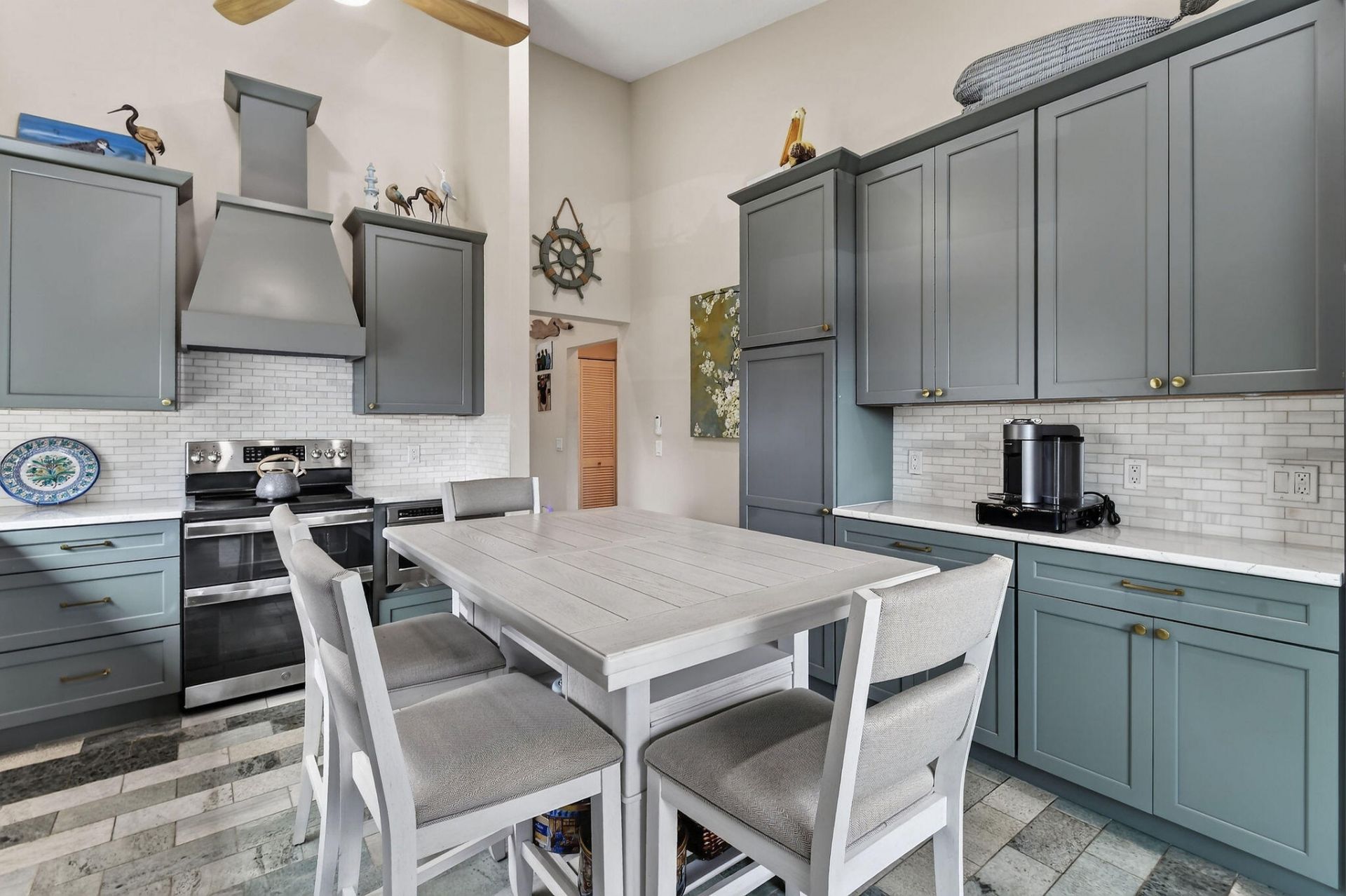 1646 SE Green Acres Circle, Unit F101, Port Saint Lucie, FL 34952 Photo