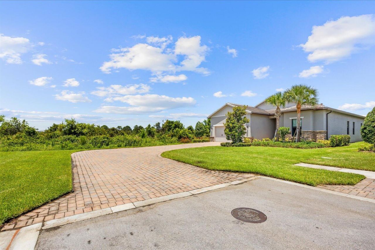 415 SE Crathes Street Se, Port Saint Lucie, FL 34984 Photo