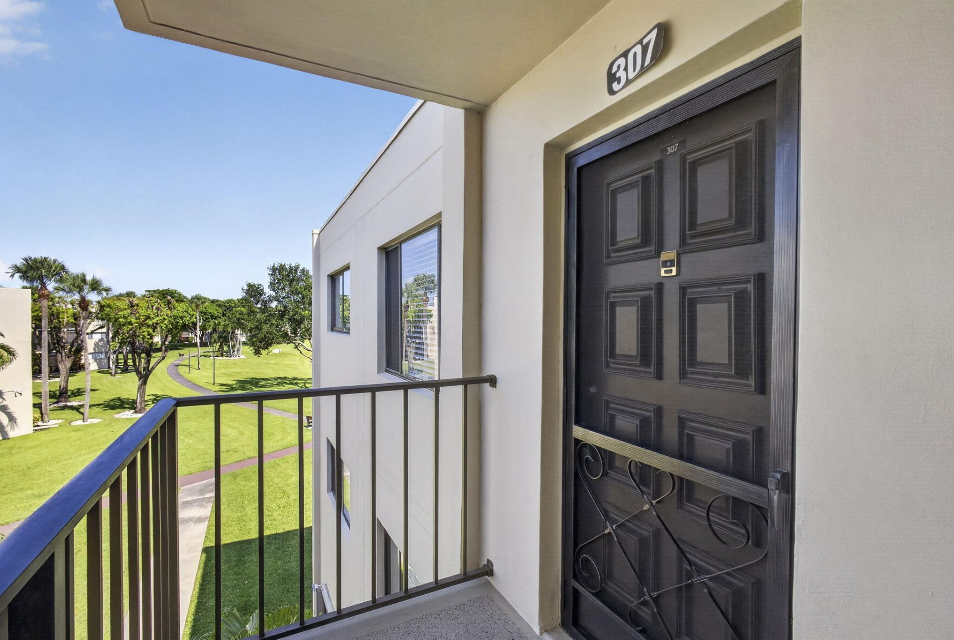 5340 Las Verdes Circle, Unit 307, Delray Beach, FL 33484 Photo