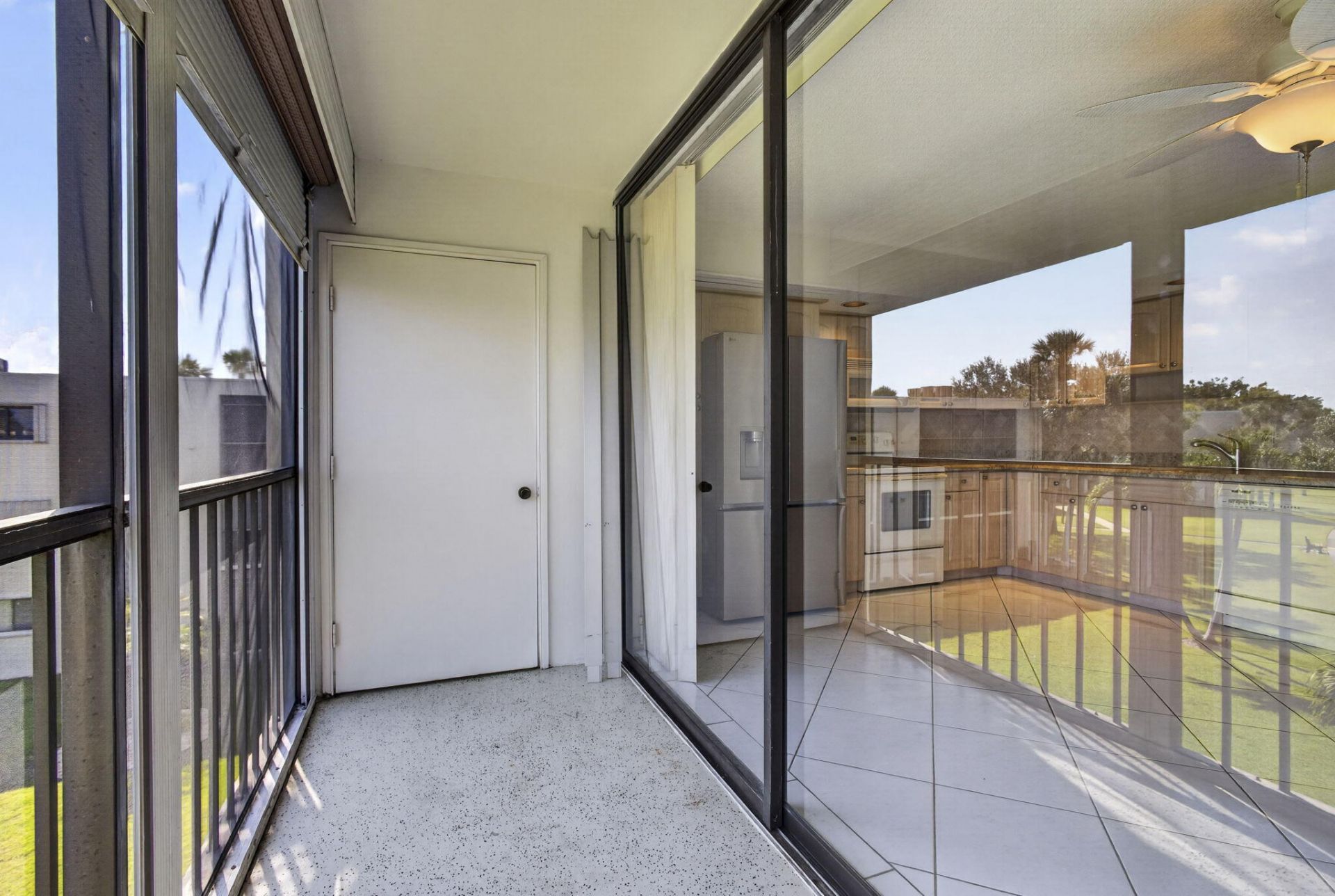 5340 Las Verdes Circle, Unit 307, Delray Beach, FL 33484 Photo
