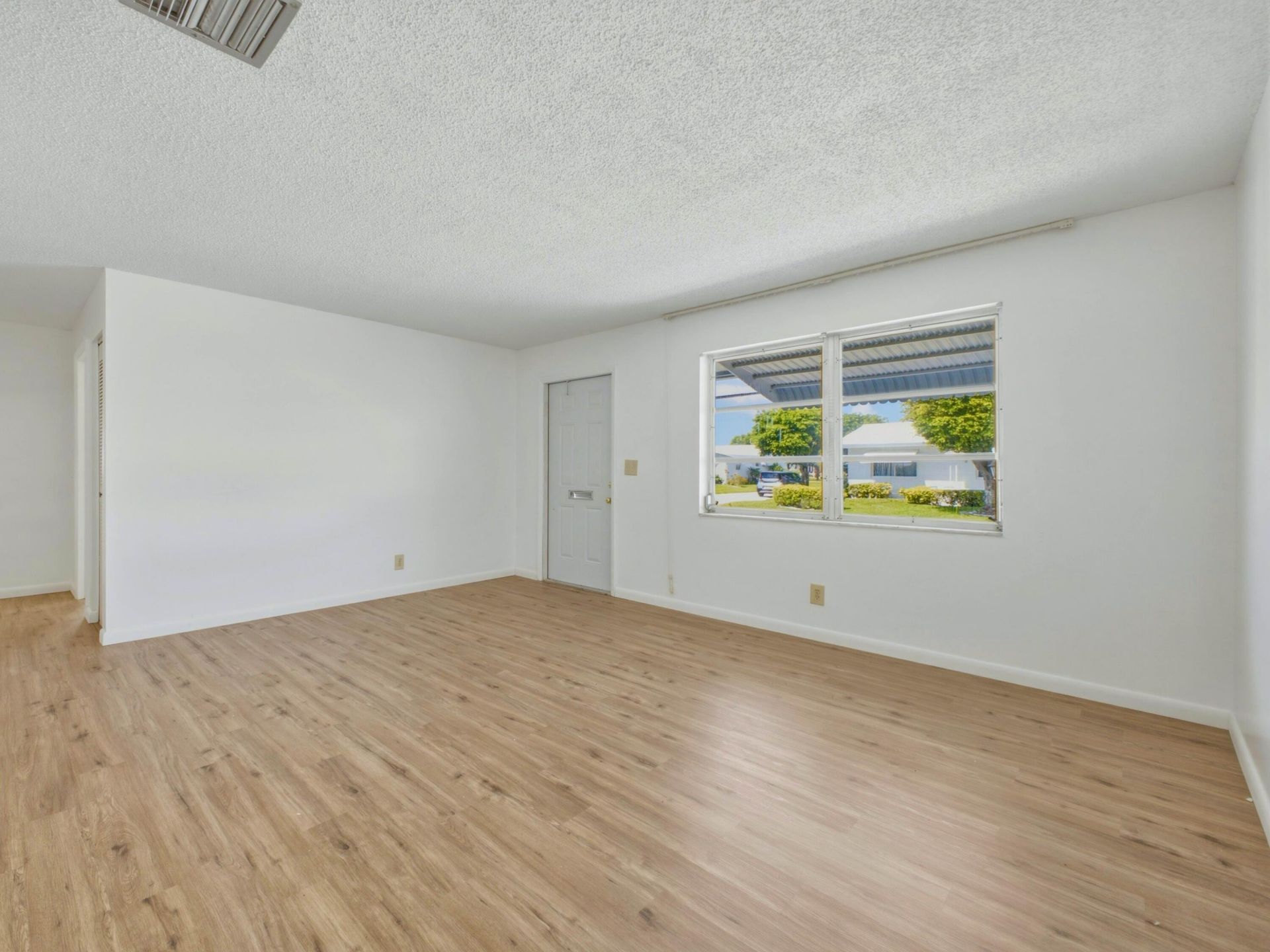 1012 SW 17th Street, Boynton Beach, FL 33426 Photo