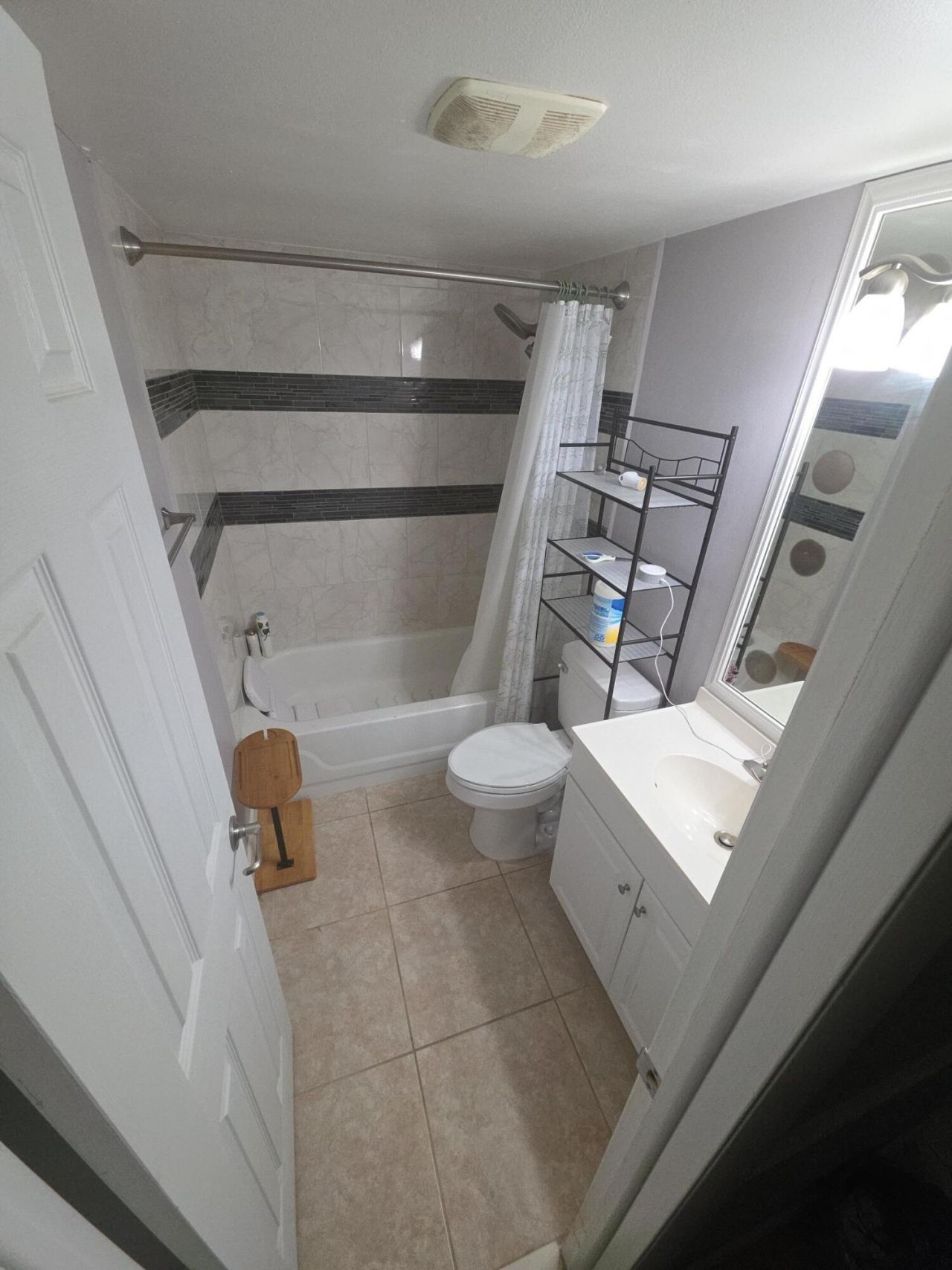 2164 White Pine Circle, Unit B, Greenacres, FL 33415 Photo