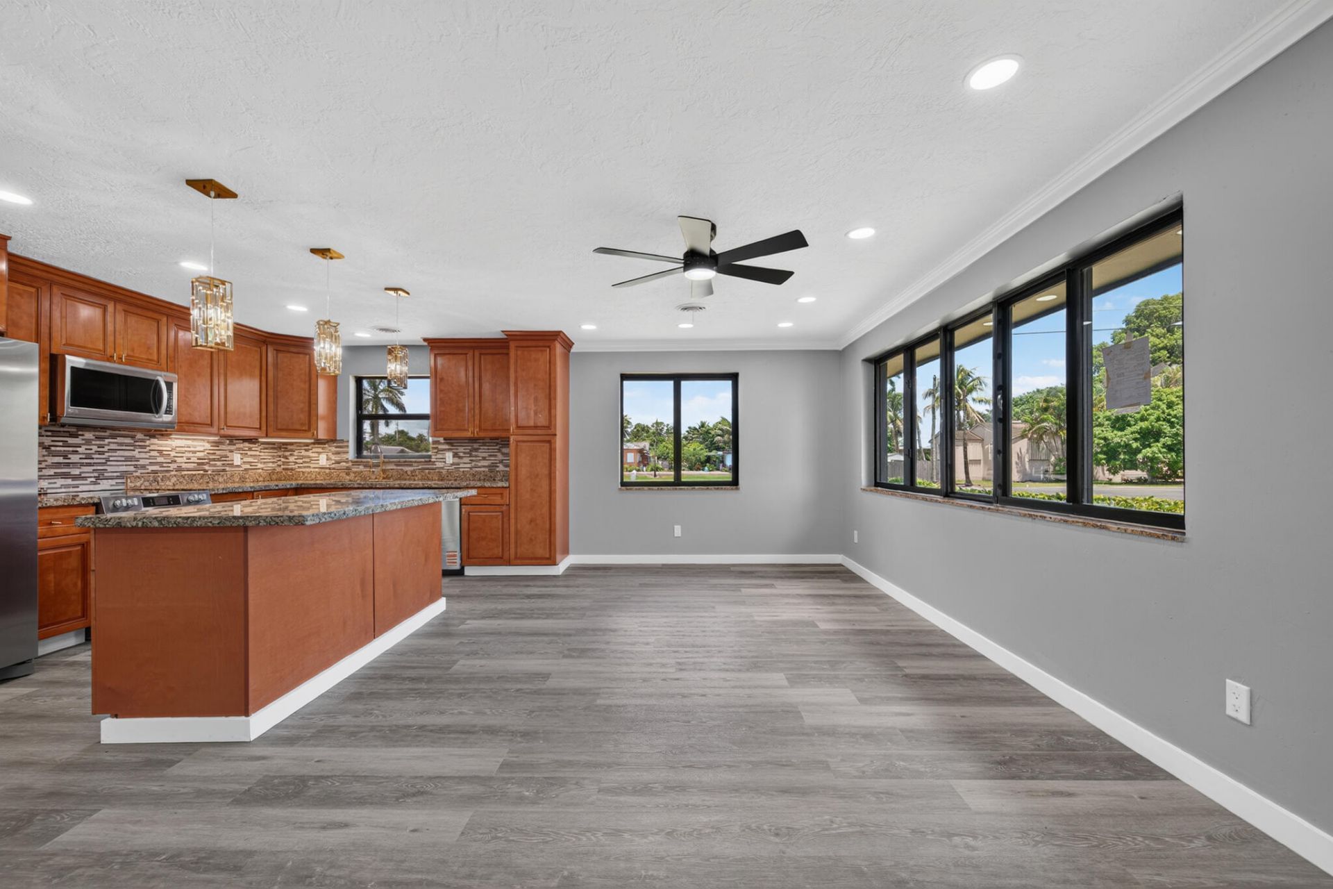 24 NW Avenue I, Belle Glade, FL 33430 Photo