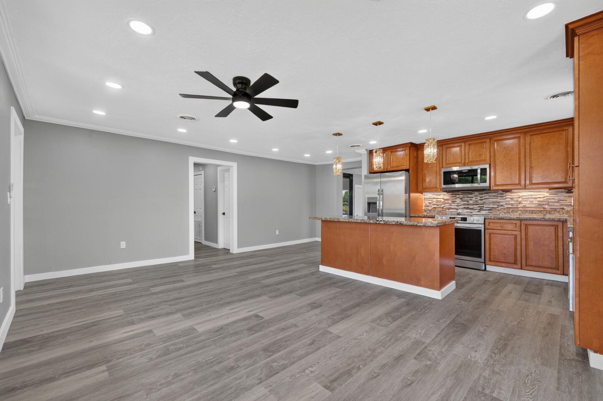 24 NW Avenue I, Belle Glade, FL 33430 Photo