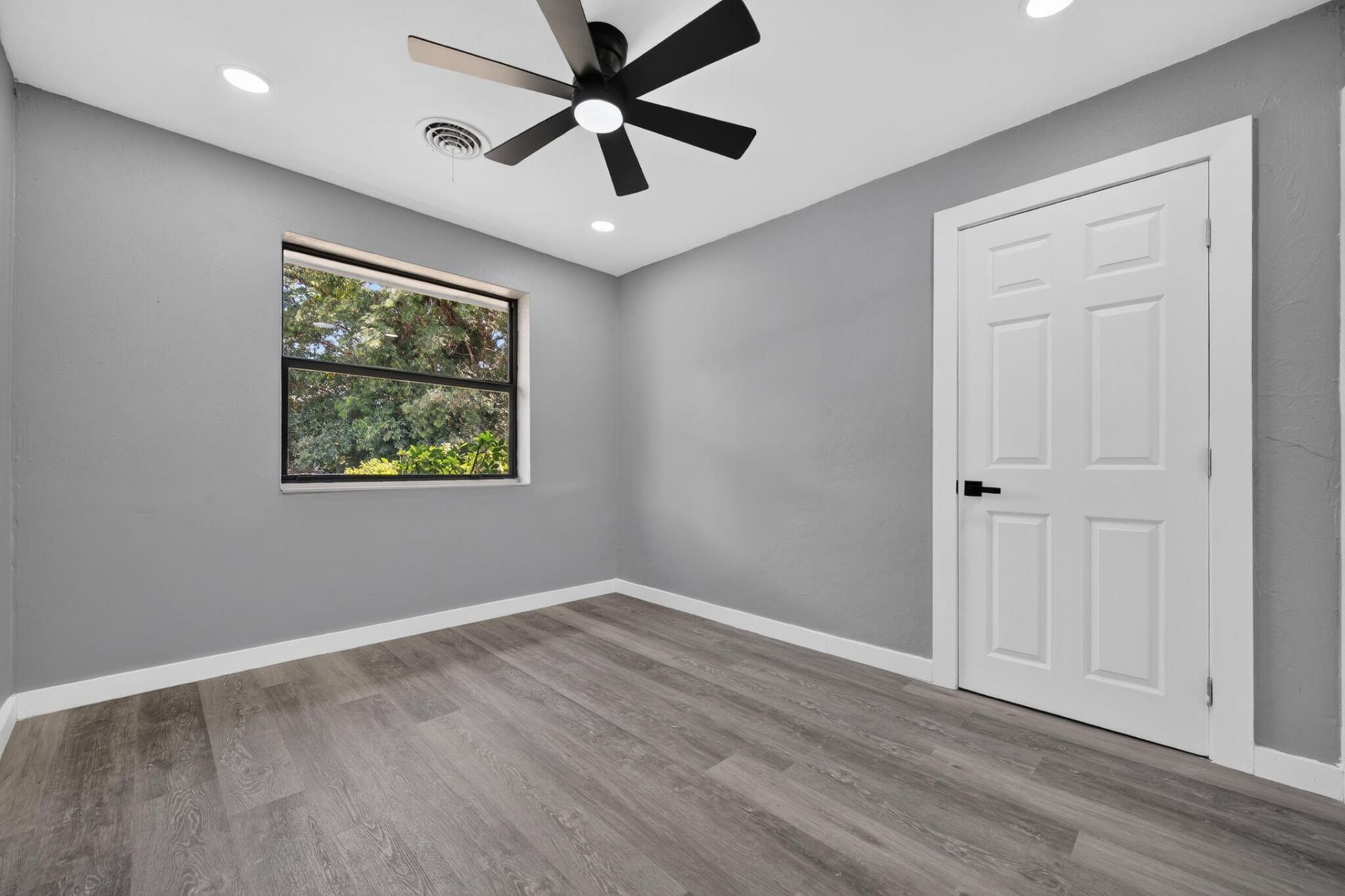 24 NW Avenue I, Belle Glade, FL 33430 Photo