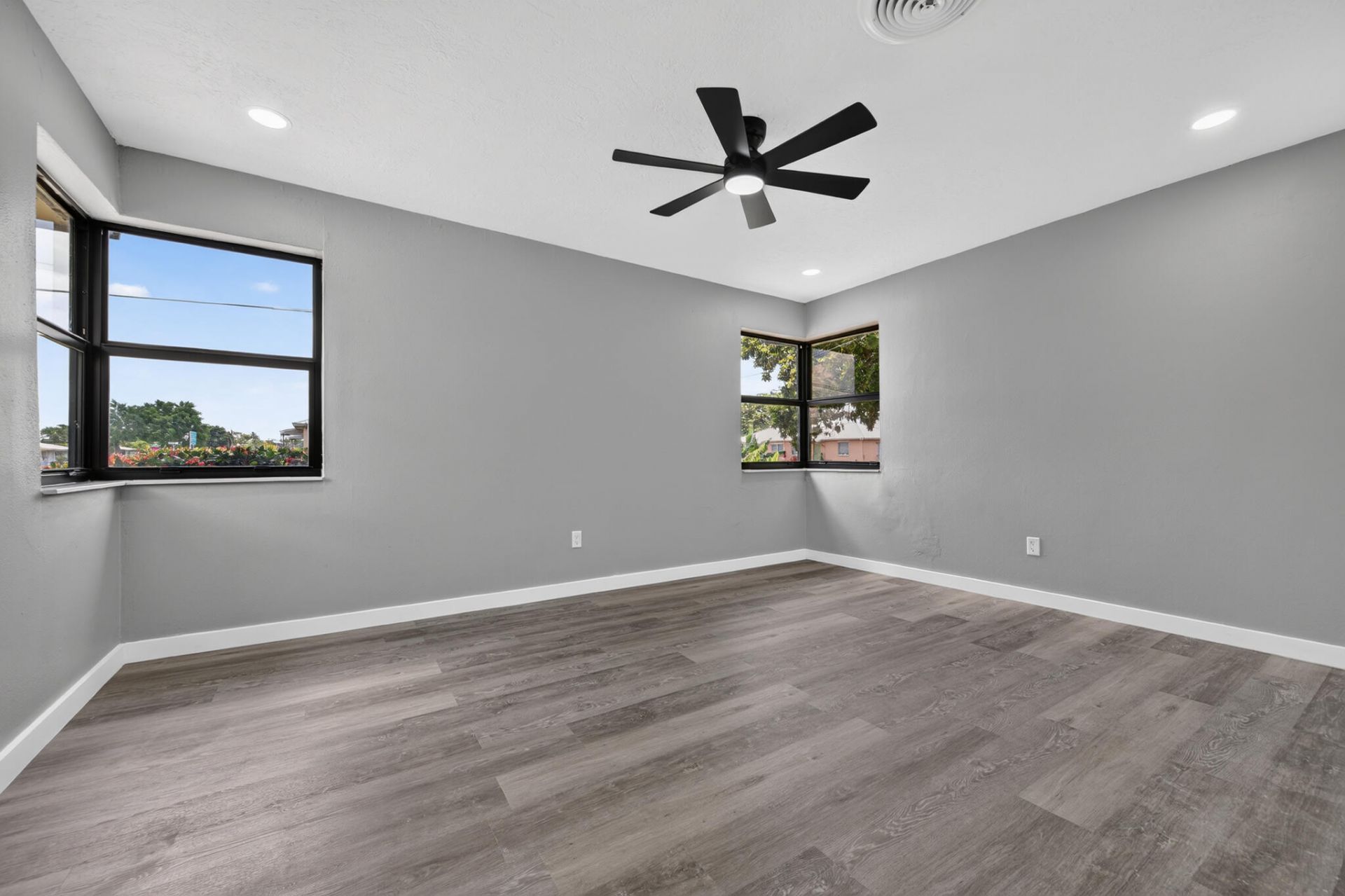 24 NW Avenue I, Belle Glade, FL 33430 Photo