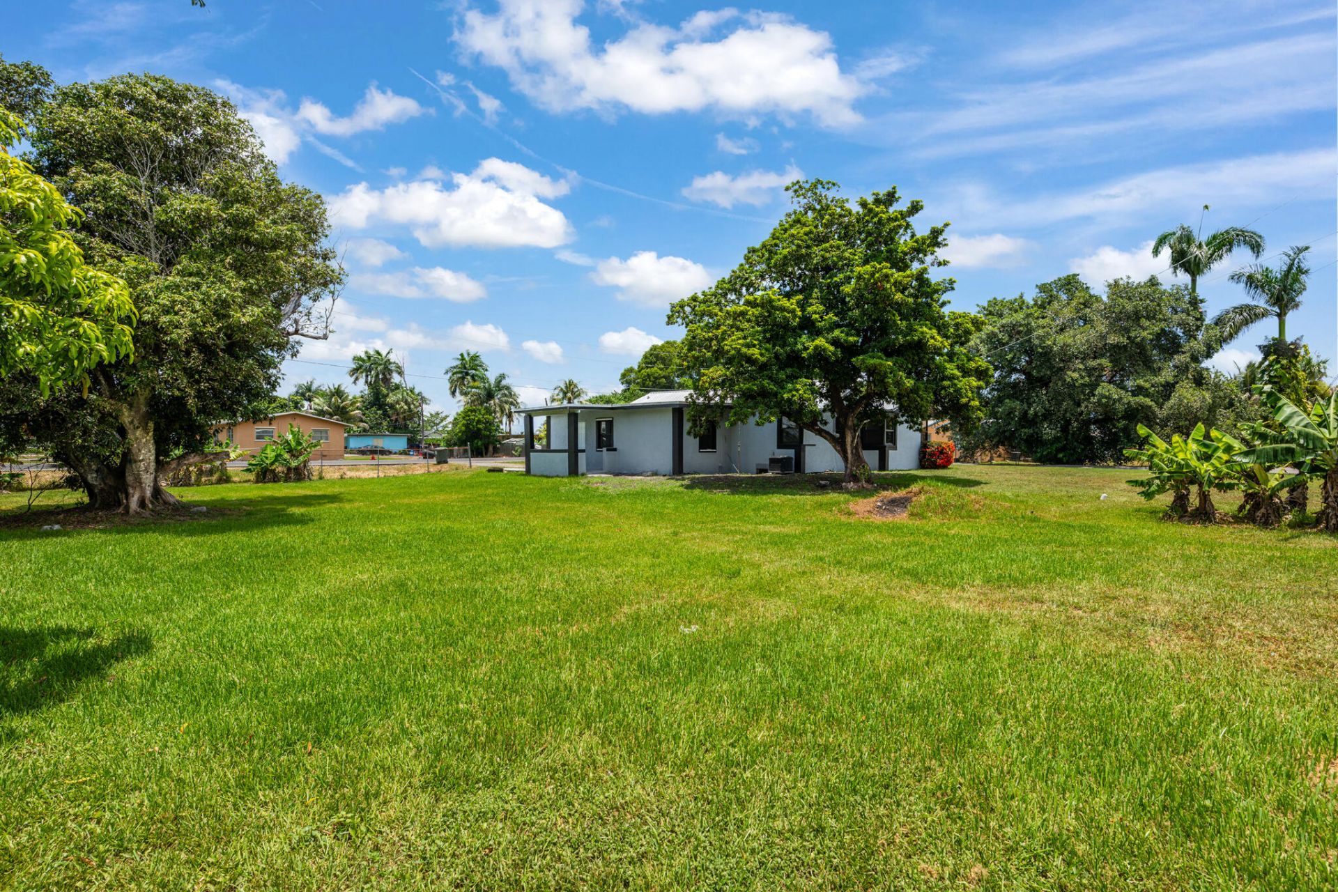24 NW Avenue I, Belle Glade, FL 33430 Photo