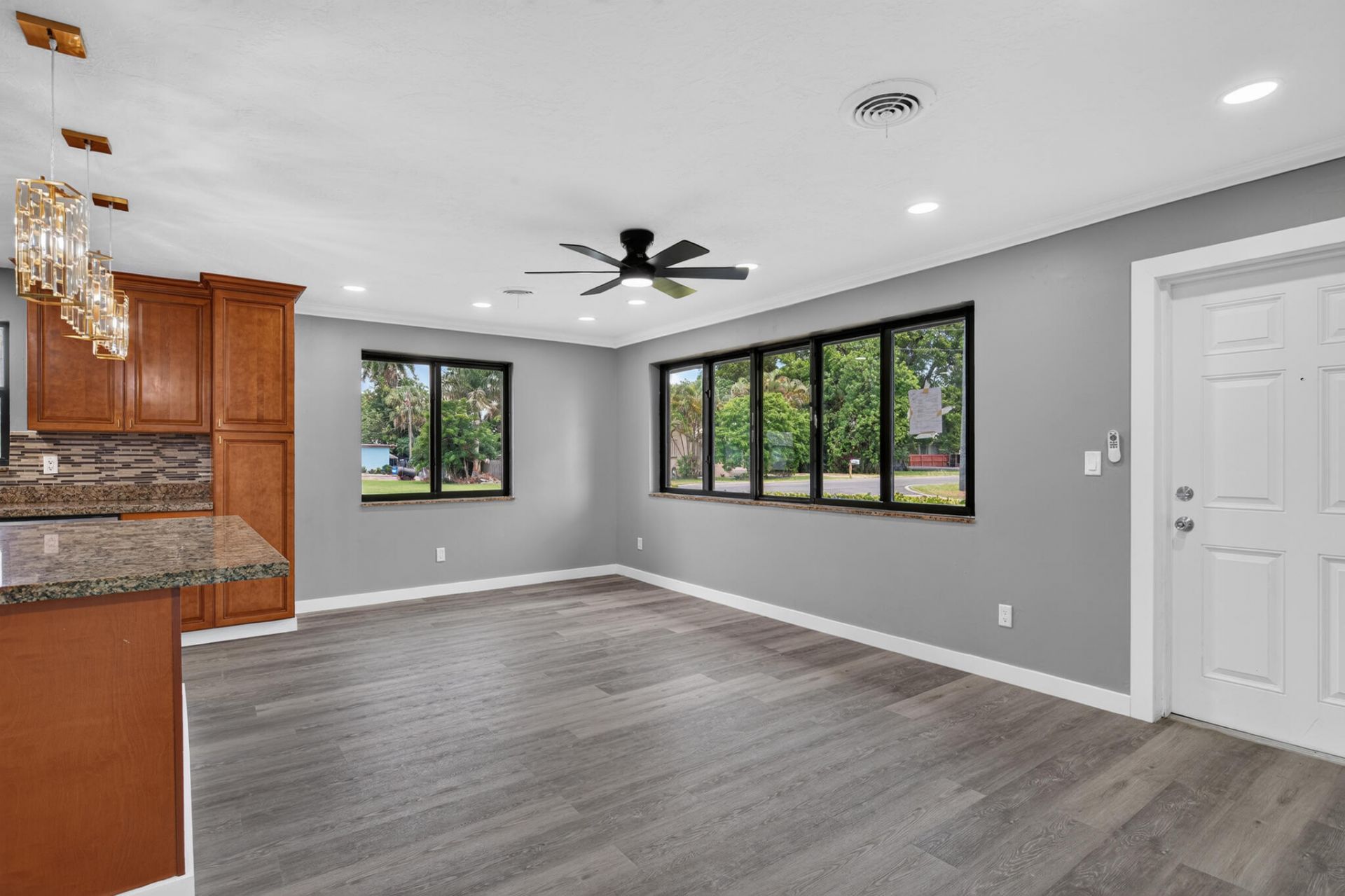 24 NW Avenue I, Belle Glade, FL 33430 Photo