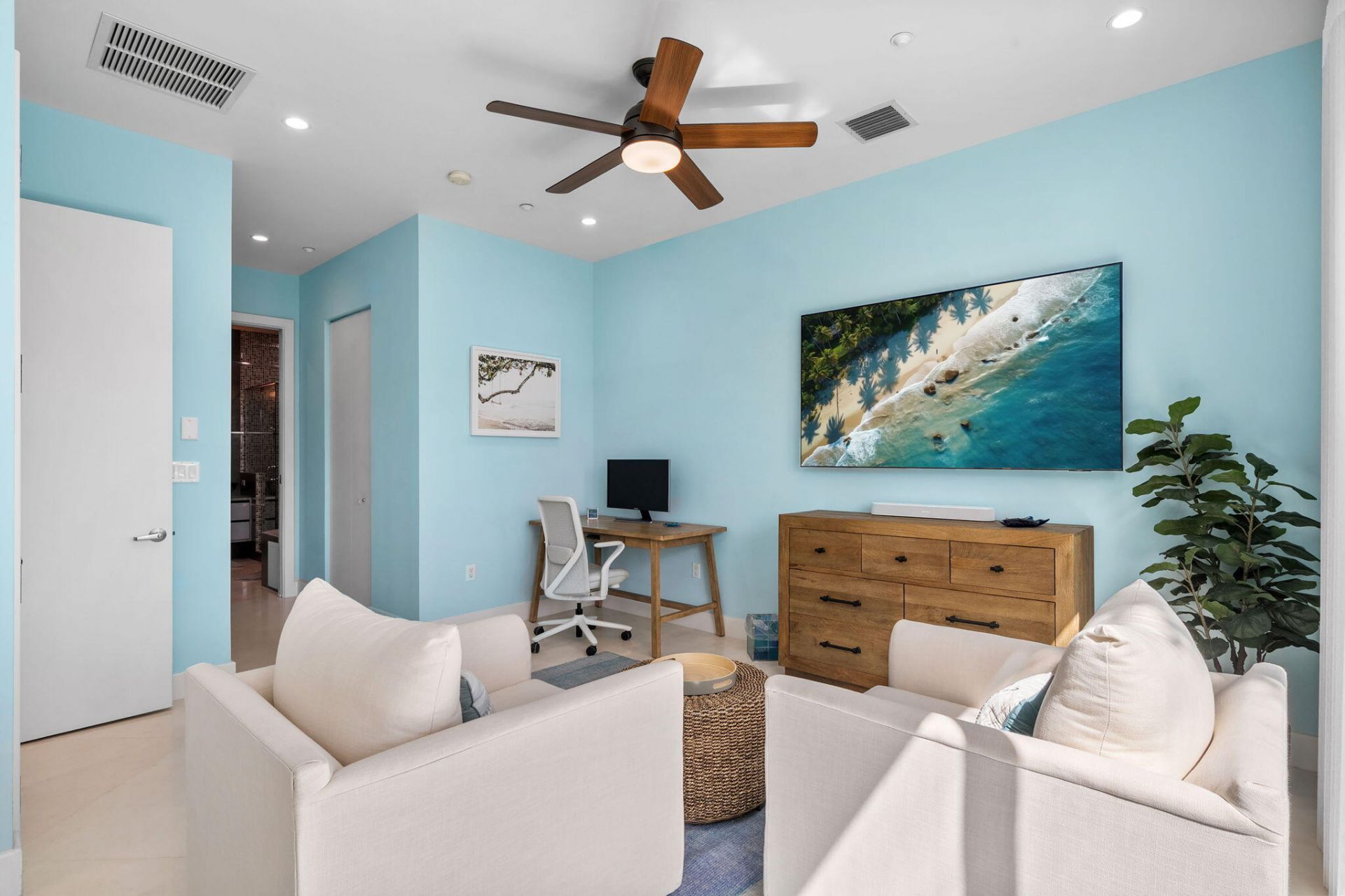 705 Briny Avenue, Pompano Beach, FL 33062 Photo