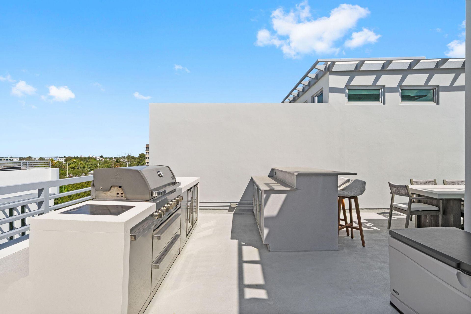 705 Briny Avenue, Pompano Beach, FL 33062 Photo