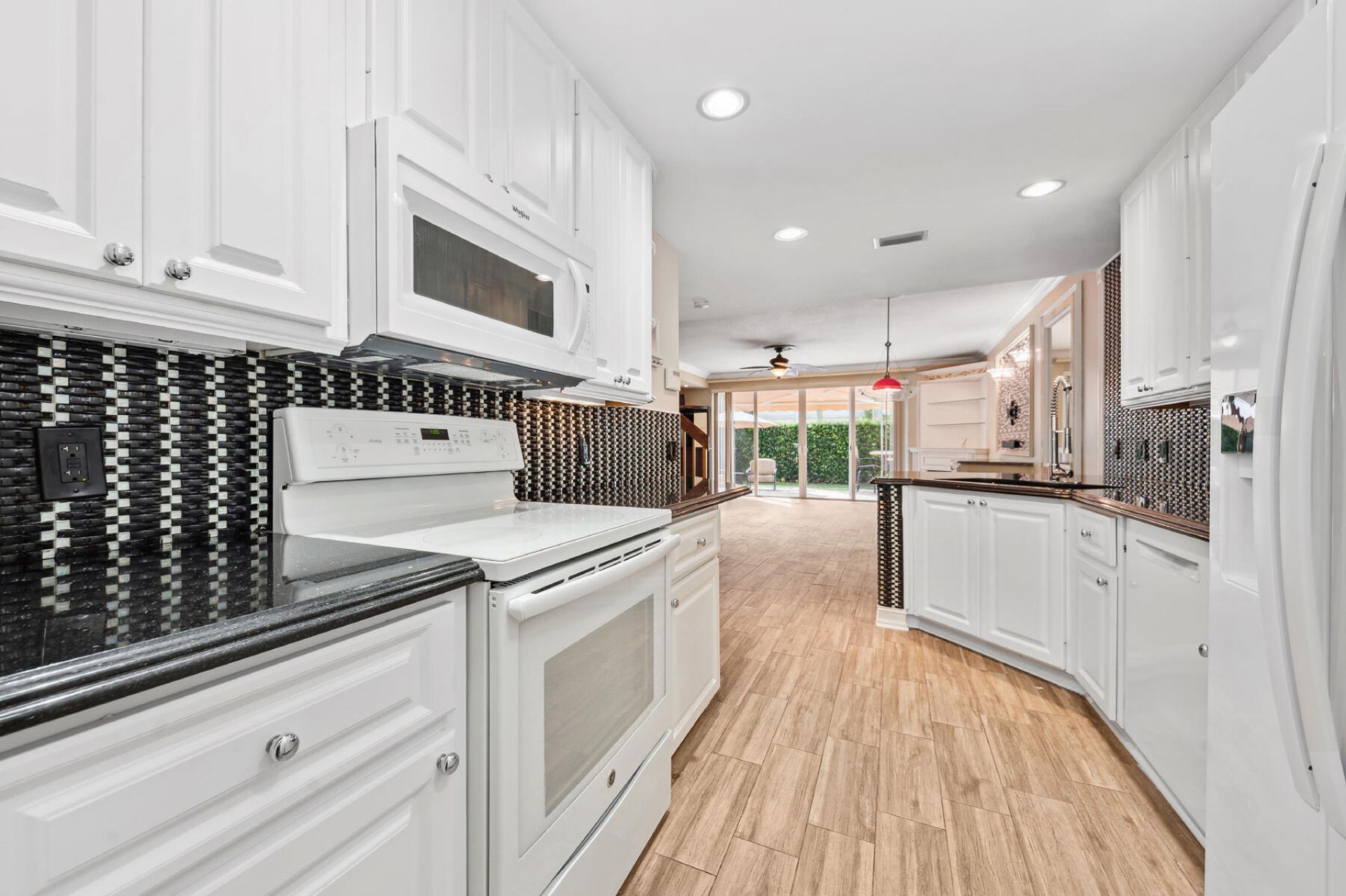 477 Capistrano Drive, Palm Beach Gardens, FL 33410 Photo