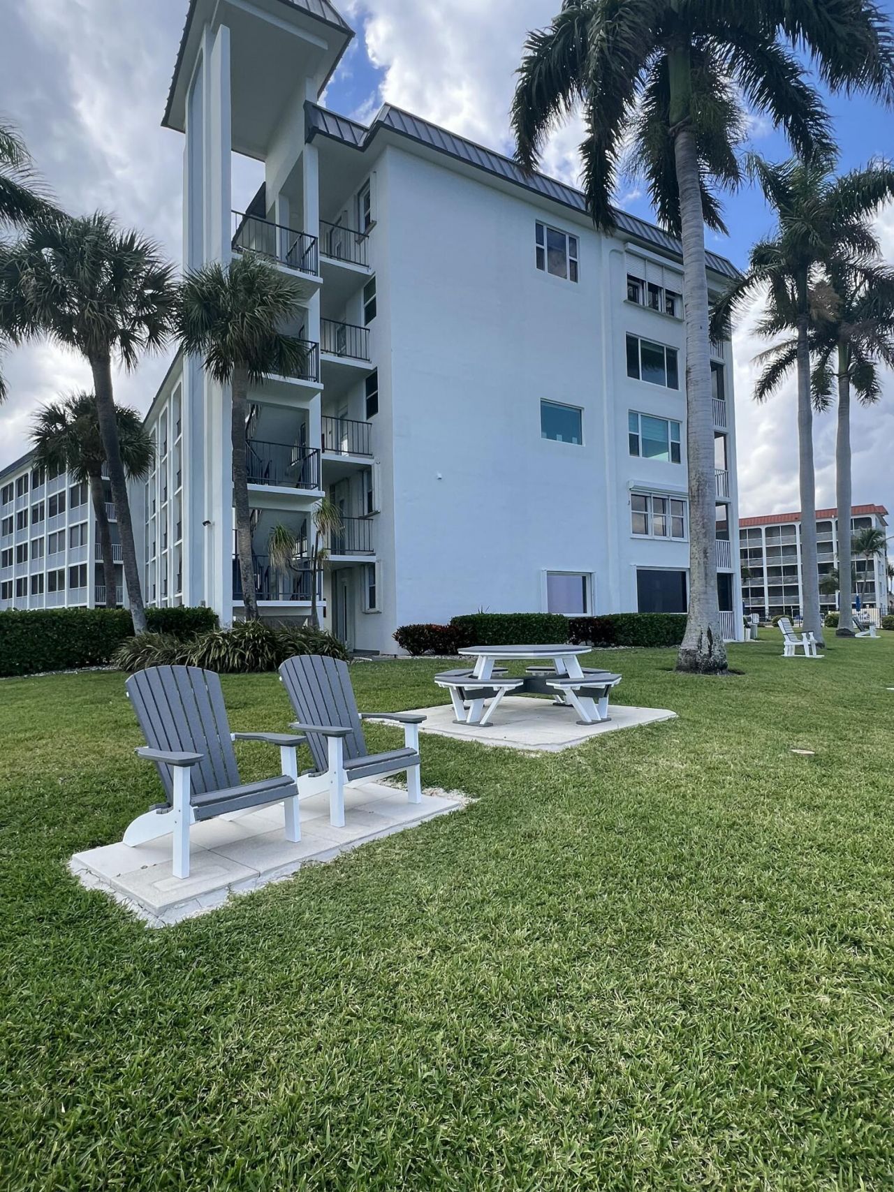 100 Paradise Harbour Boulevard, Unit 506, North Palm Beach, FL 33408 Photo