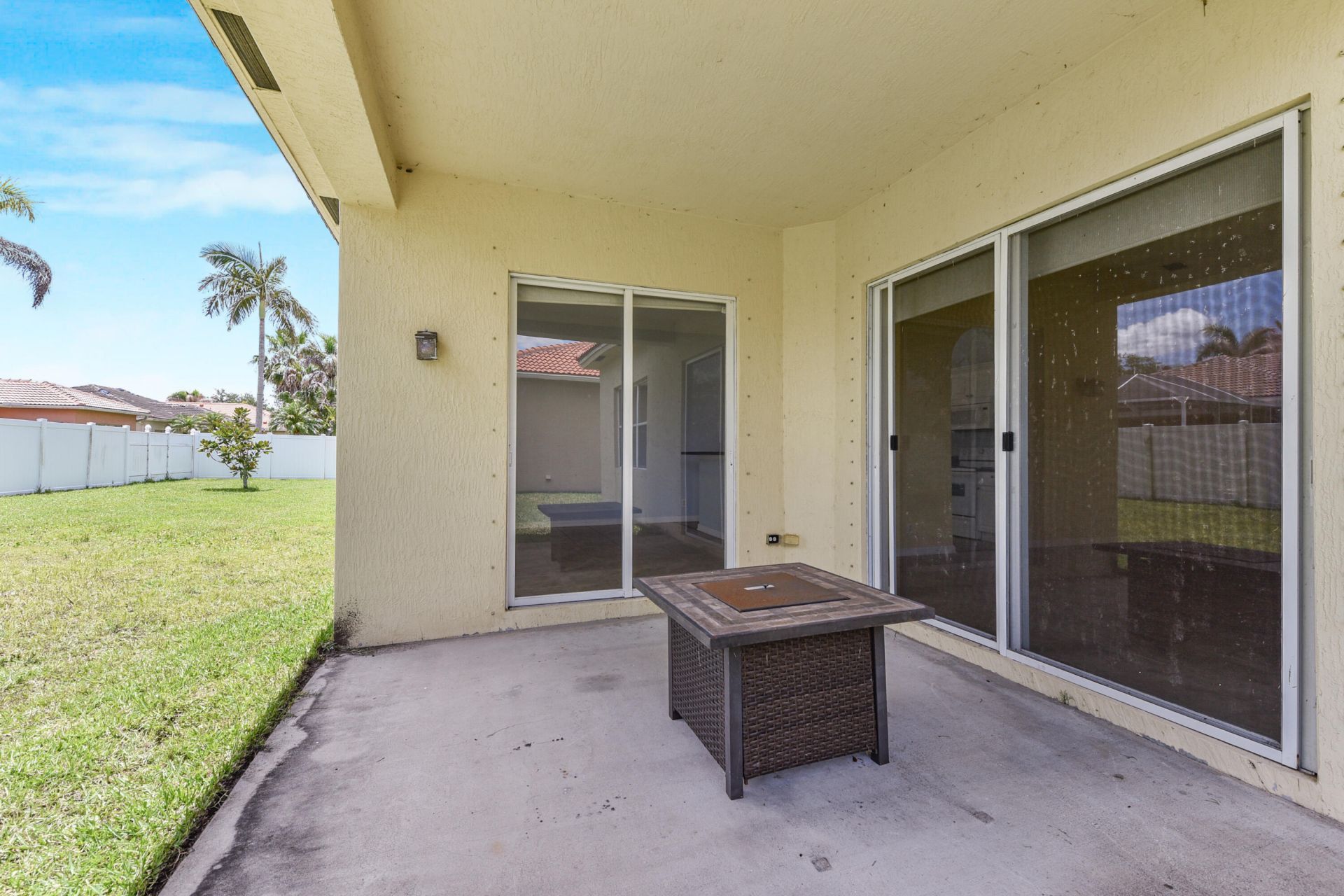 5544 Spanish River Road, Fort Pierce, FL 34951 Photo