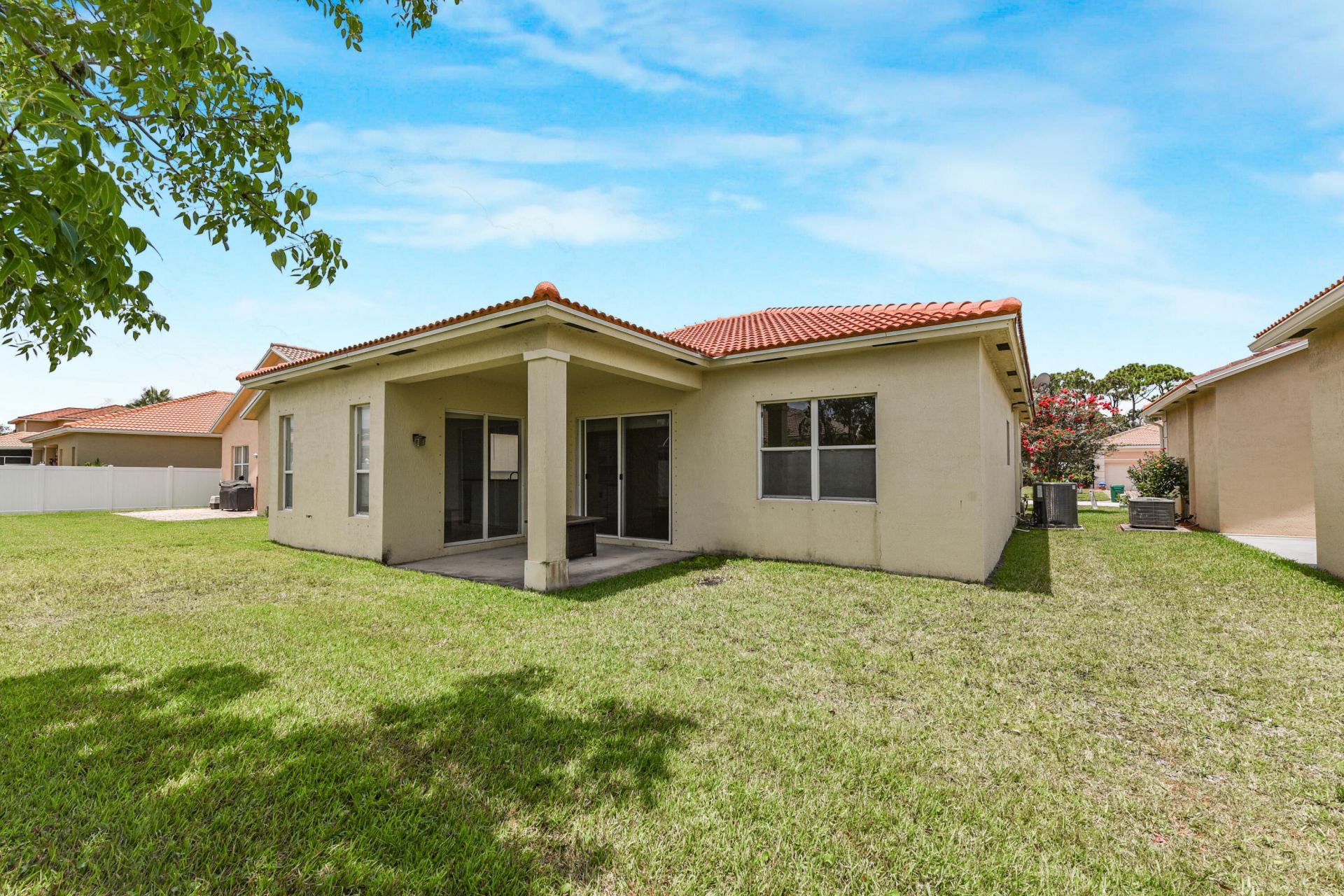 5544 Spanish River Road, Fort Pierce, FL 34951 Photo