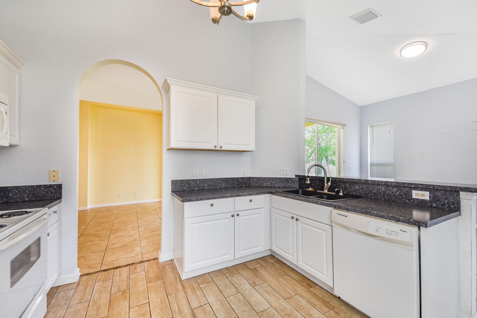 5544 Spanish River Road, Fort Pierce, FL 34951 Photo
