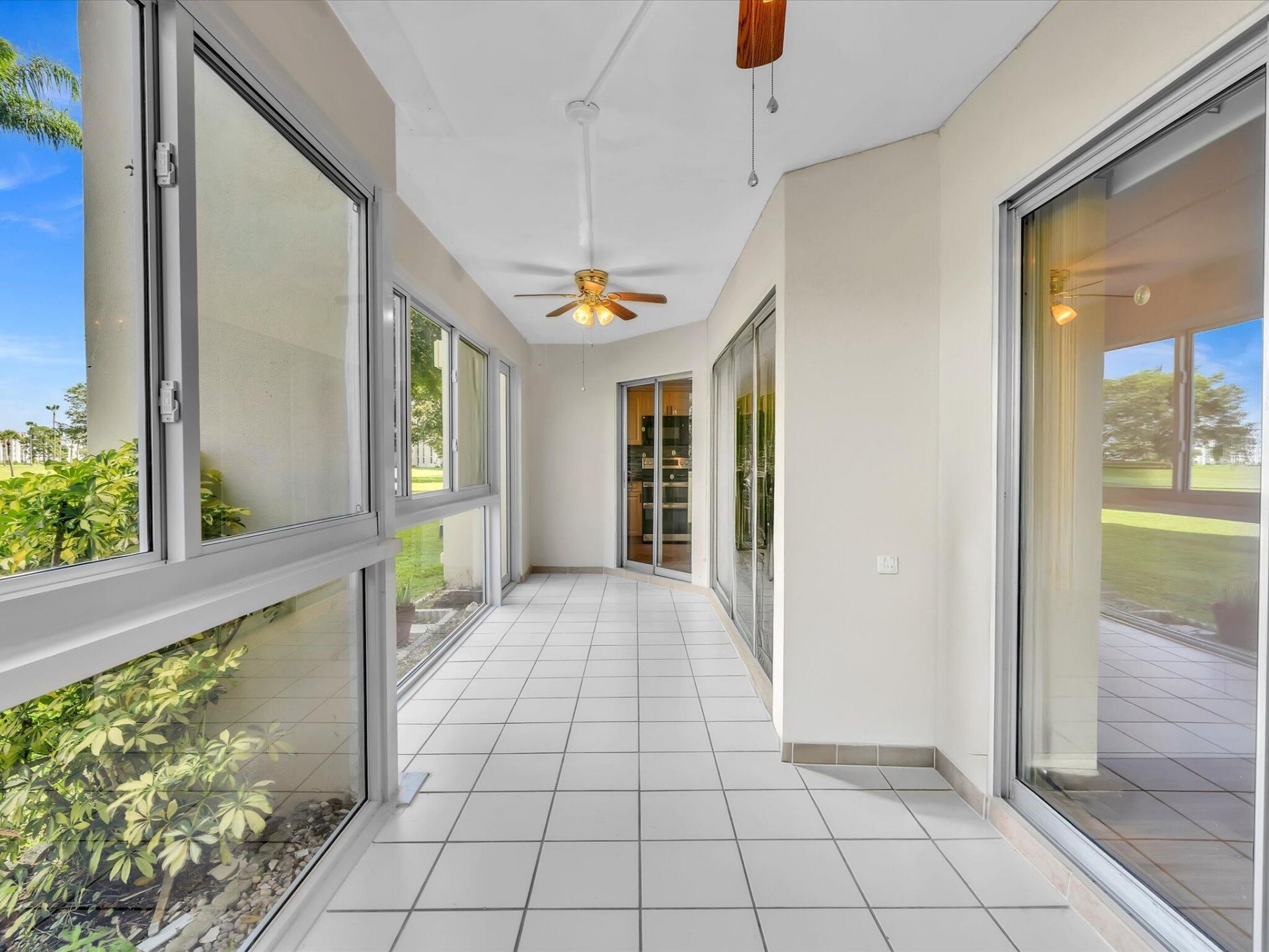 3959 Via Poinciana, Unit 104, Lake Worth, FL 33467 Photo