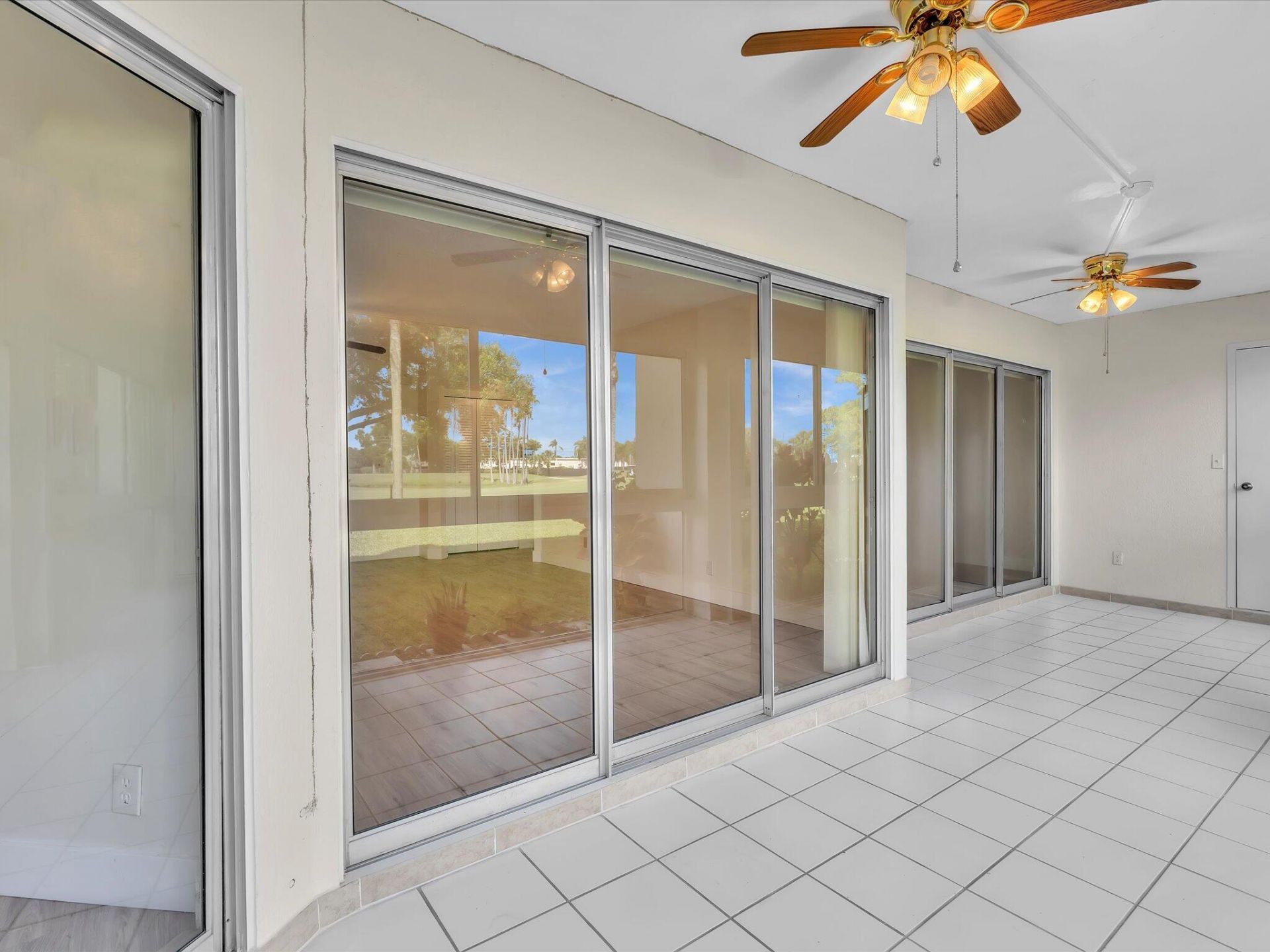 3959 Via Poinciana, Unit 104, Lake Worth, FL 33467 Photo