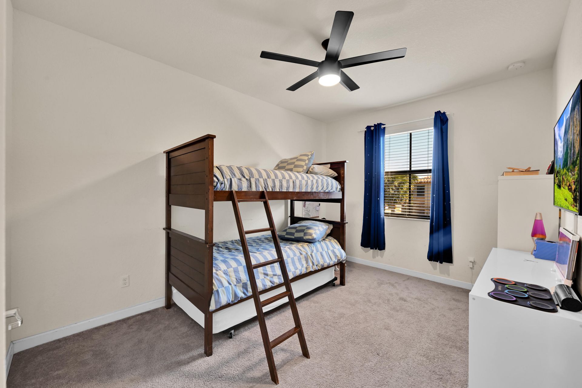 6977 Broadland Way, Coconut Creek, FL 33073 Photo
