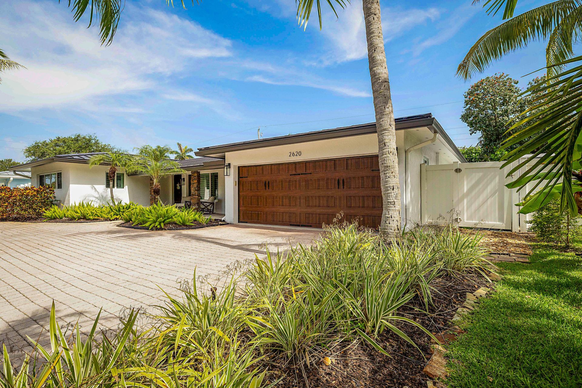 2620 NE 53rd Street, Lighthouse Point, FL 33064 Photo