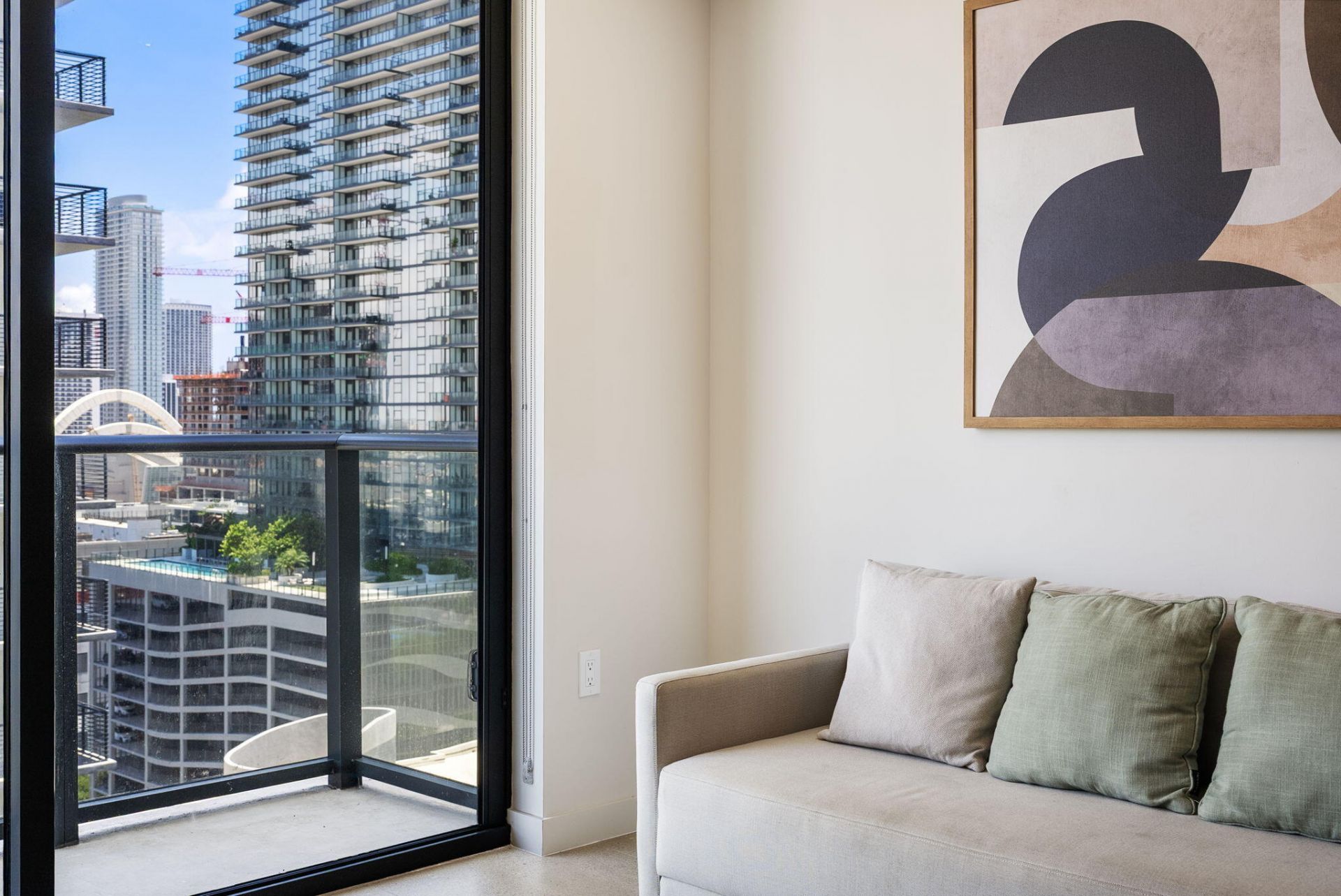 11 NE 6th Street, Unit 1912, Miami, FL 33132 Photo