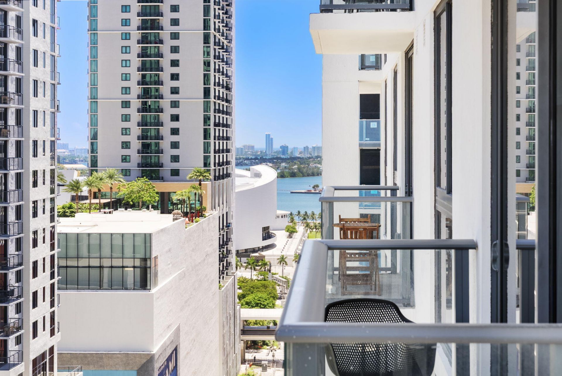 11 NE 6th Street, Unit 1912, Miami, FL 33132 Photo