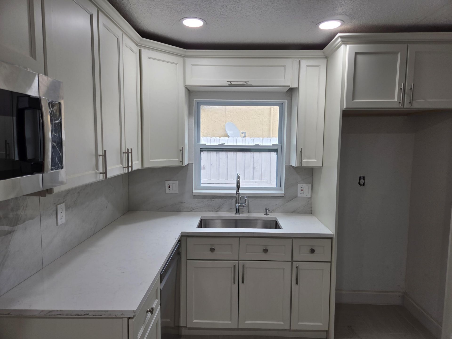 7601 Kimberly Boulevard, North Lauderdale, FL 33068 Photo