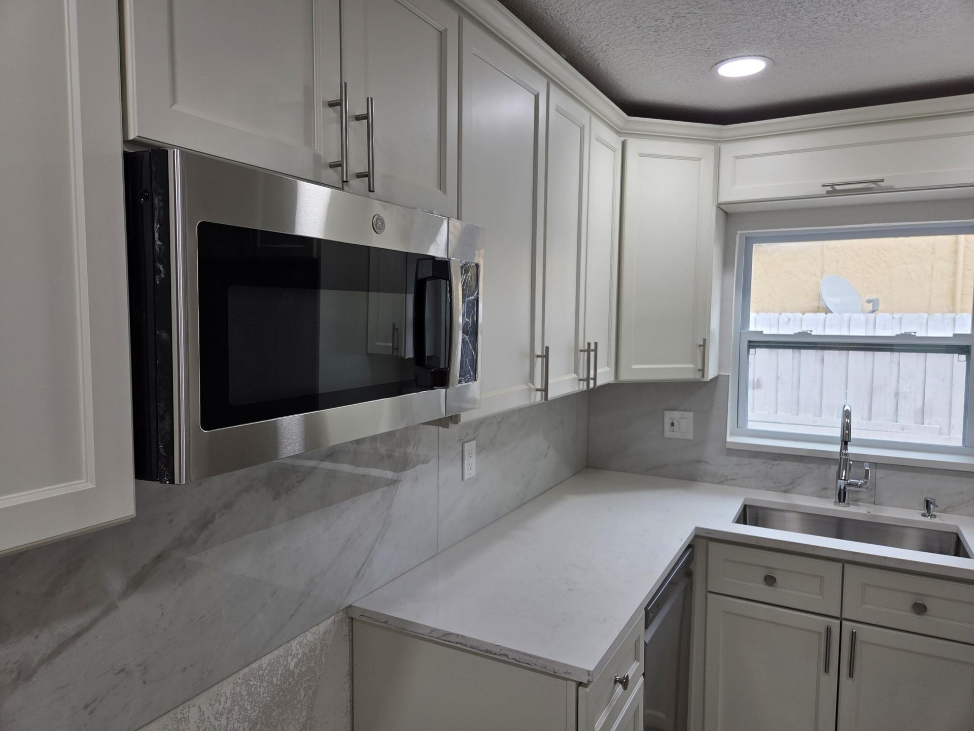 7601 Kimberly Boulevard, North Lauderdale, FL 33068 Photo