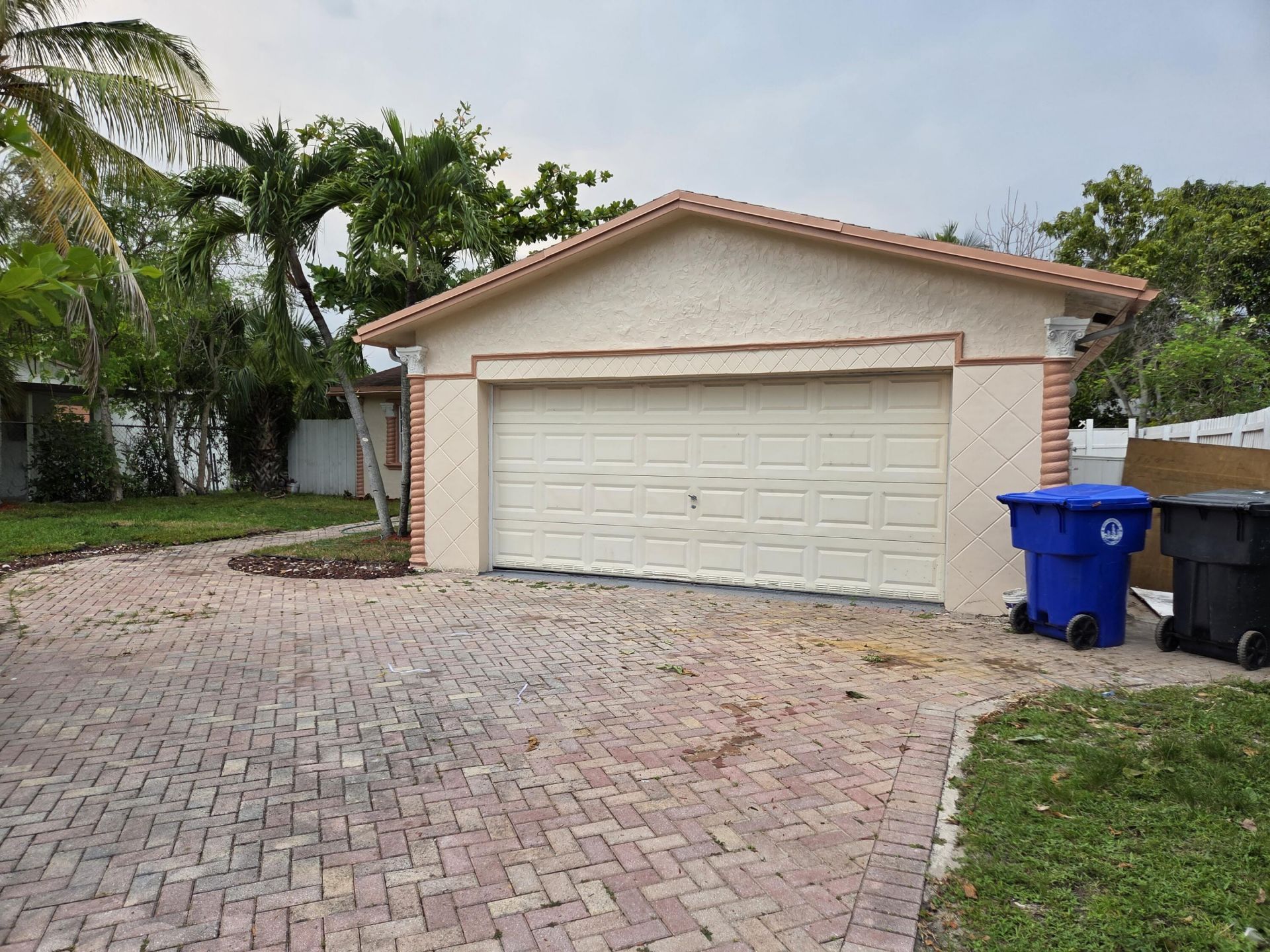 7601 Kimberly Boulevard, North Lauderdale, FL 33068 Photo