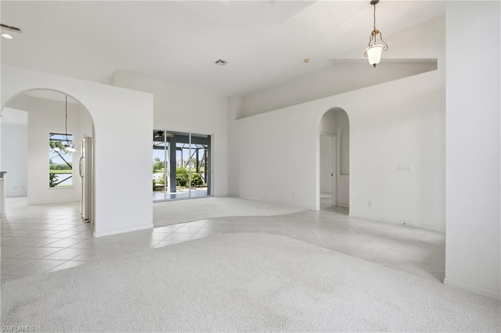 18144 Royal Hammock Blvd, Naples, FL 34114 Photo
