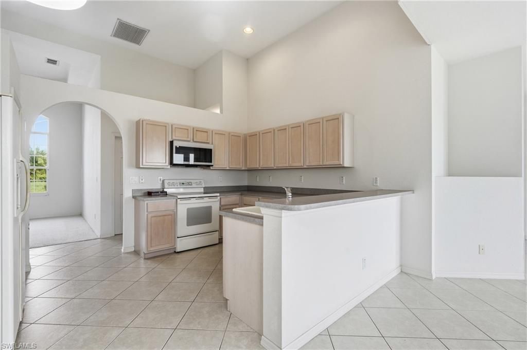 18144 Royal Hammock Blvd, Naples, FL 34114 Photo
