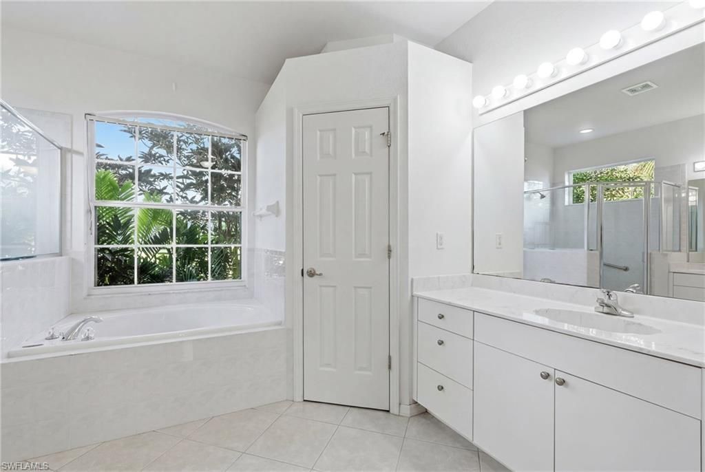 18144 Royal Hammock Blvd, Naples, FL 34114 Photo