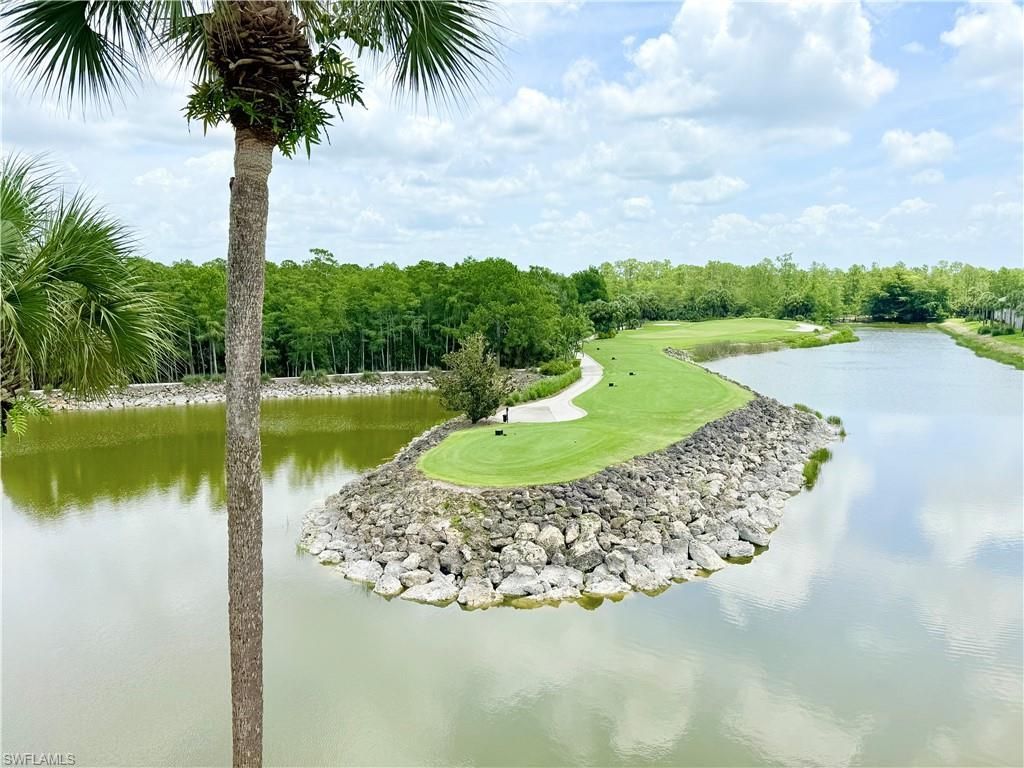 8555 Naples Heritage Dr, Unit 246, Naples, FL 34112 Photo