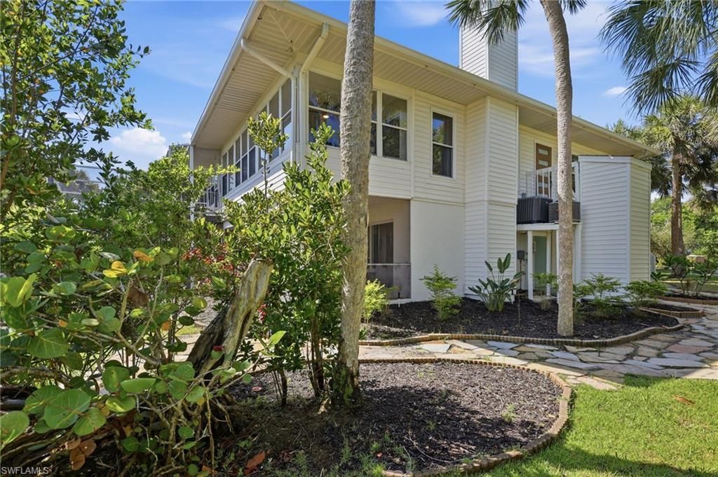 2042 Wild Lime Dr, Sanibel, FL 33957 Photo