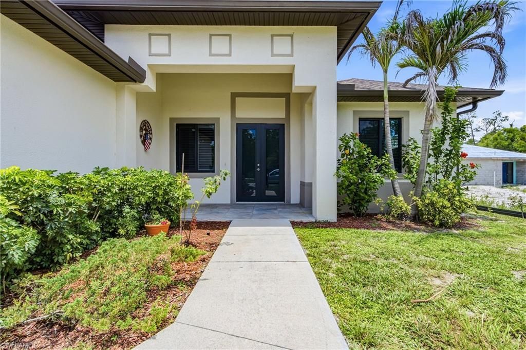 255 Everglades Blvd S, Naples, FL 34117 Photo