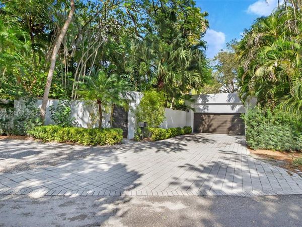 4051 Ensenada Avenue , Miami, FL 33133