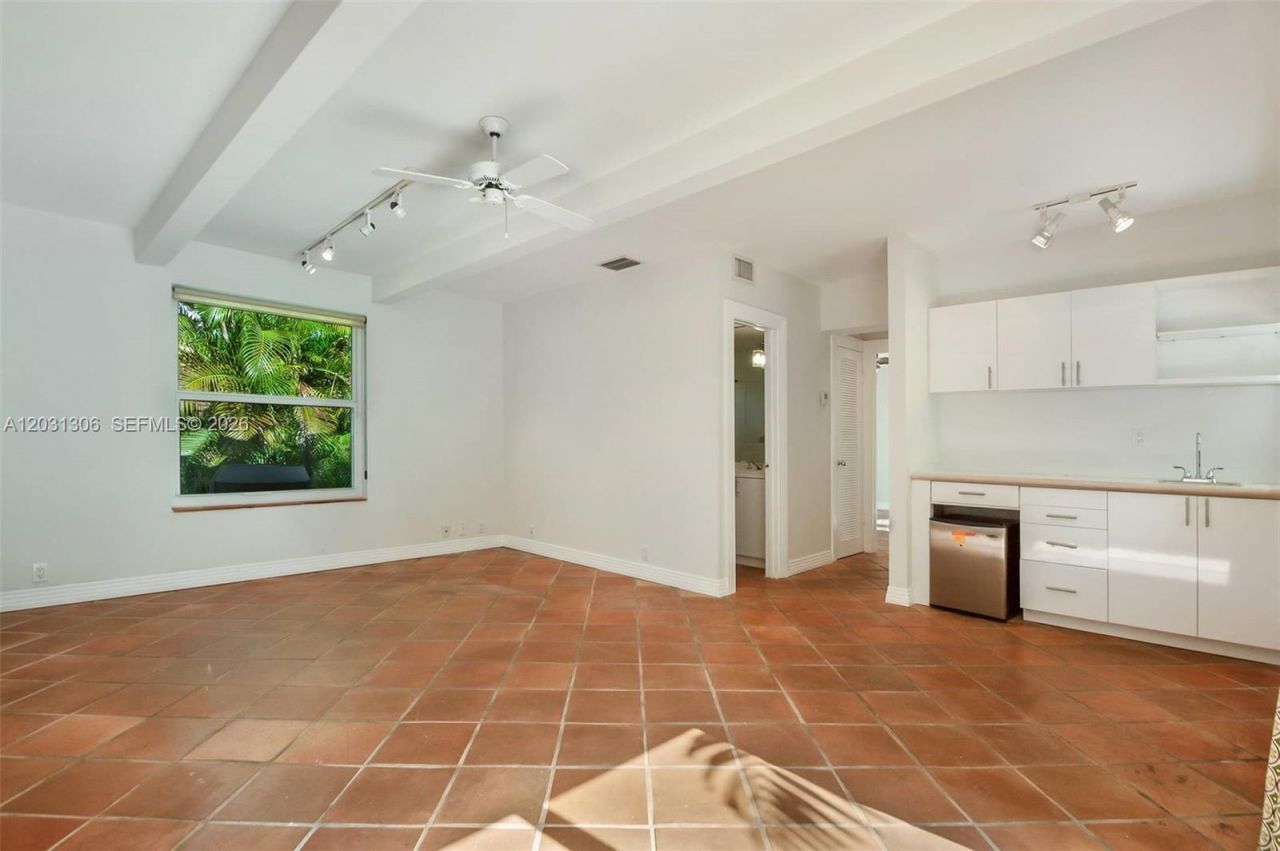 4051 Ensenada Avenue, Miami, FL 33133 Photo