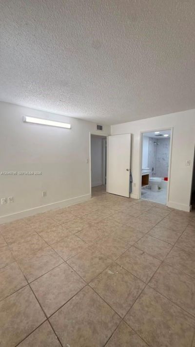 8800 SW 123rd Ct, Unit J105, Miami, FL 33186 Photo