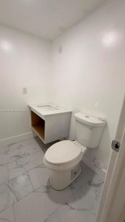 8800 SW 123rd Ct, Unit J105, Miami, FL 33186 Photo