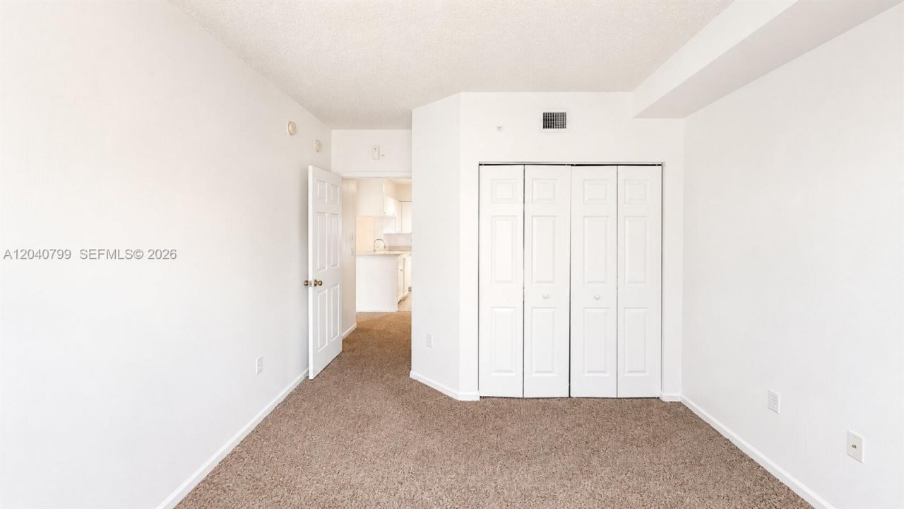 17150 N Bay Rd , Unit 2602, Sunny Isles Beach, FL 33160 Photo