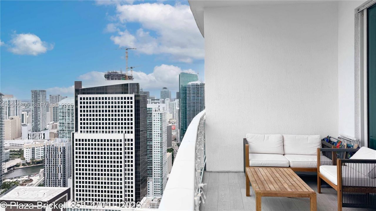 950 Brickell Bay Dr , Unit 4701, Miami, FL 33131 Photo