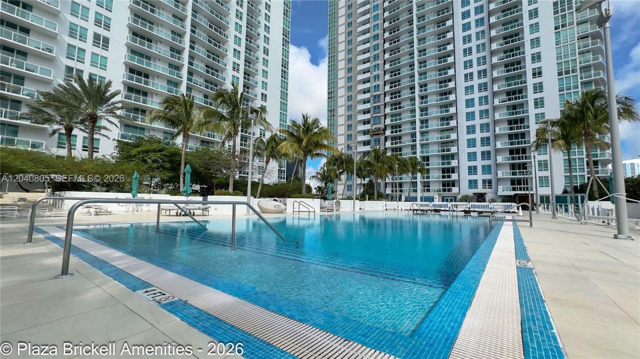 950 Brickell Bay Dr , Unit 4701, Miami, FL 33131 Photo