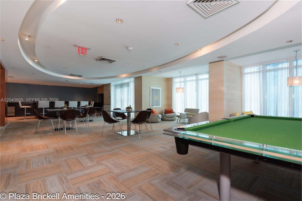 950 Brickell Bay Dr , Unit 4701, Miami, FL 33131 Photo