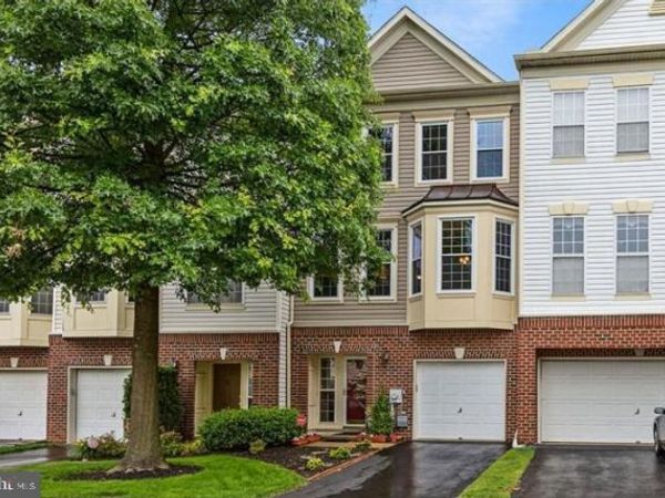 412 E OAKMEADE DRIVE, WILMINGTON, DE 19810