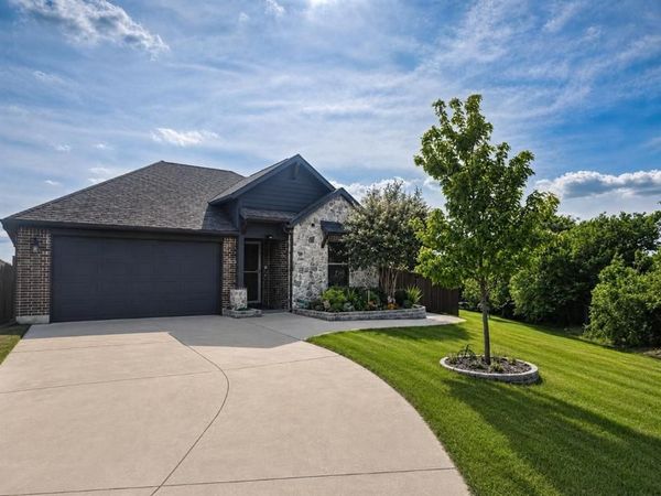 3308 Highgate Court , Sachse, TX 75048