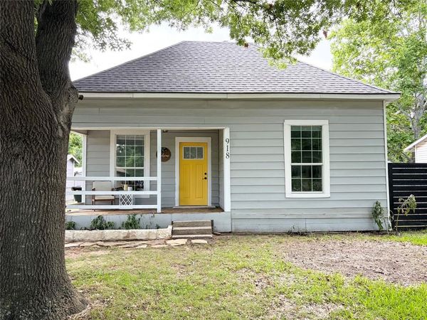 918 S Maxey Street , Sherman, TX 75090